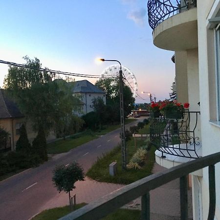 Lara Lux Apartment Hajdúszoboszló Εξωτερικό φωτογραφία