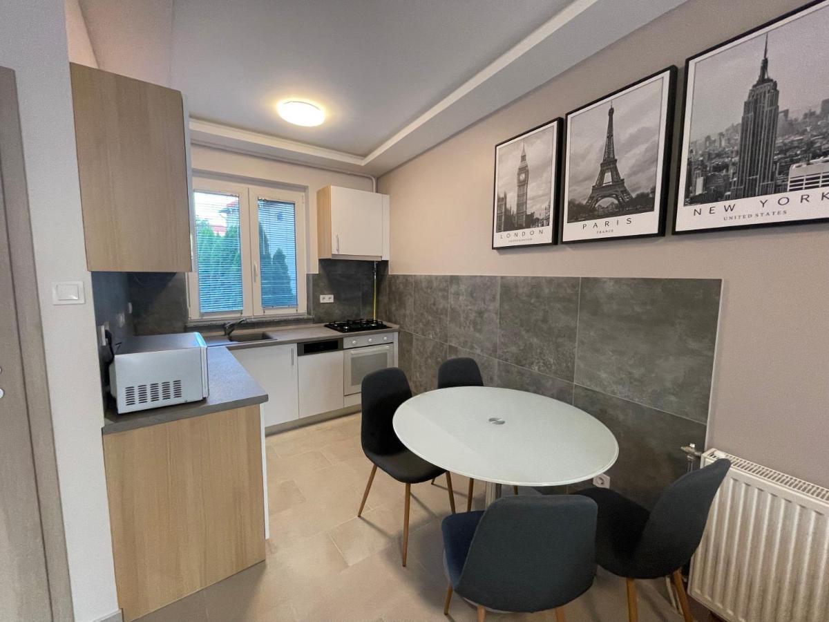 Lara Lux Apartment Hajdúszoboszló Εξωτερικό φωτογραφία